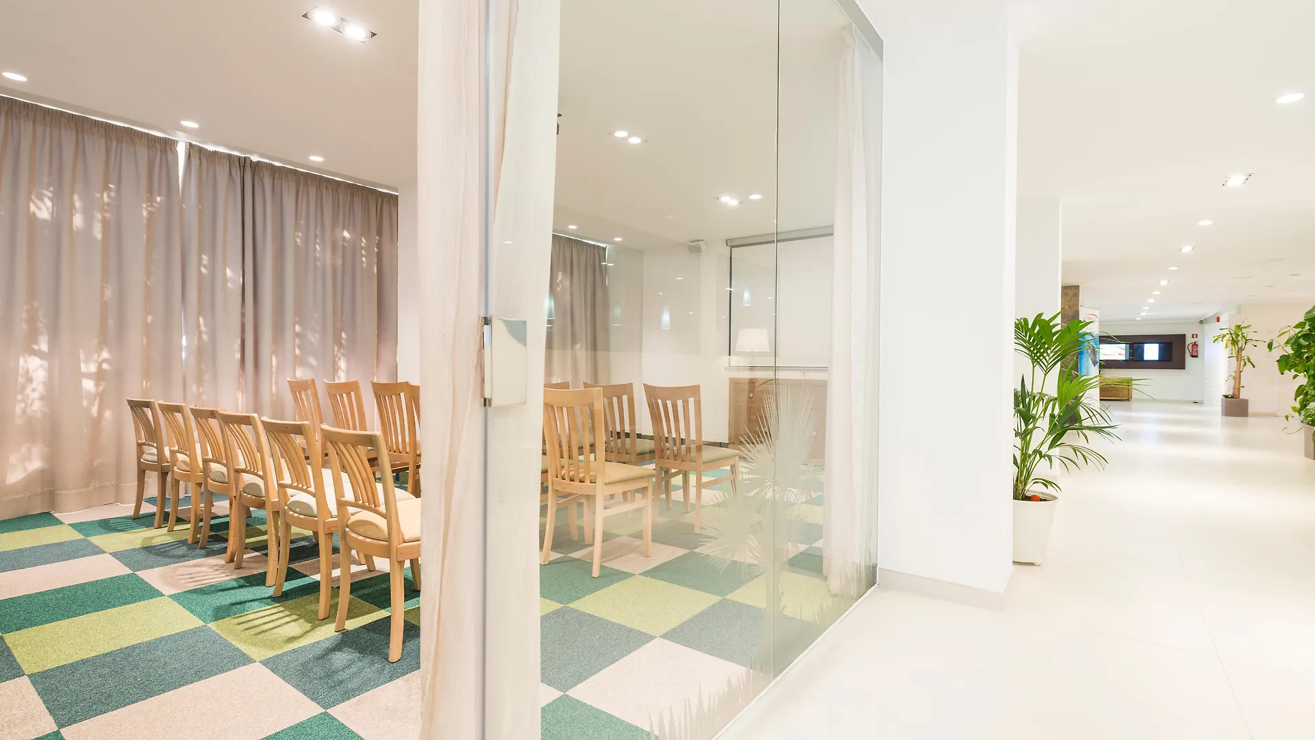 费雷尔哈雷罗酒店及Spa 坎皮卡福特 酒店