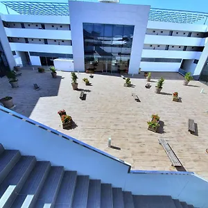 https://vega-de-triana.es-andalucia.com